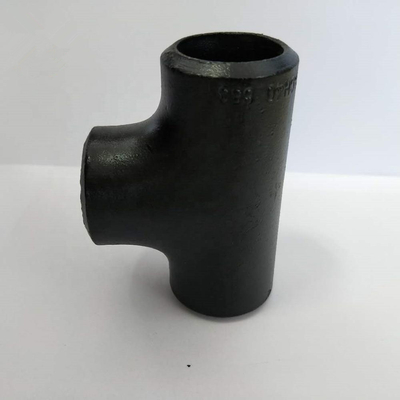 Instalación de tuberías cruzada igual pintada negra de la pulgada ASME B16.47 BW del CS 48 de la camiseta de ASME B16.9