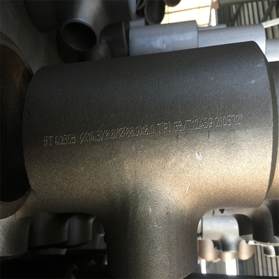 La soldadura de extremo igual de la camiseta ASTM A234 WPB de los equipos de la tubería que reducía la camiseta modificó para requisitos particulares