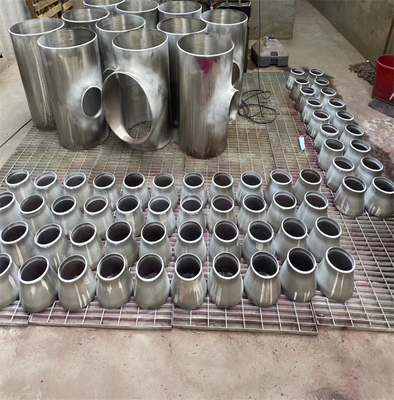 cono de reducción sanitario de acero inoxidable concéntrico del reductor 304 316L